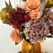 Load image into Gallery viewer, Autumnal Bouquet
