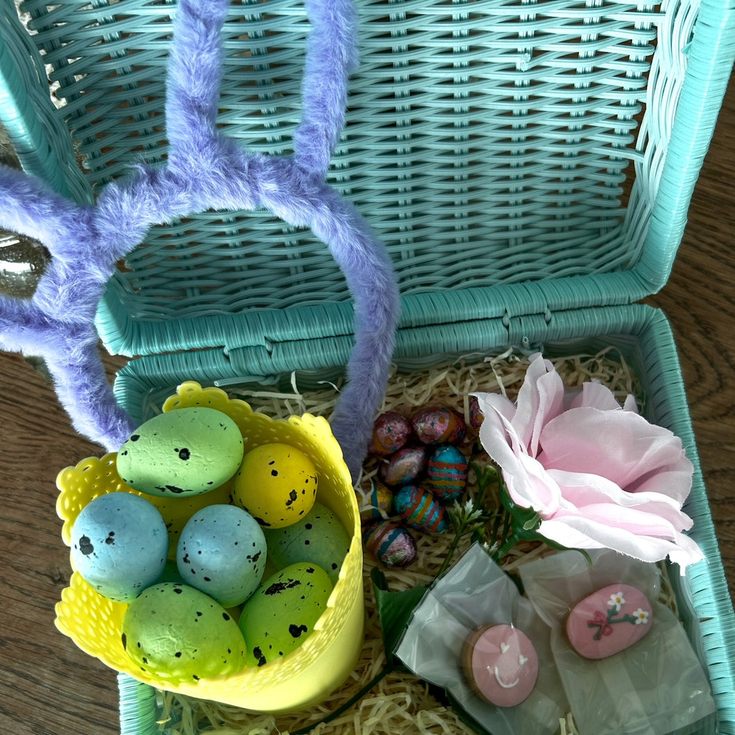 Mini Easter Egg Hunt Basket